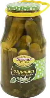 Огурцы маринованные с зеленью и чесноком "Веселая грядка"