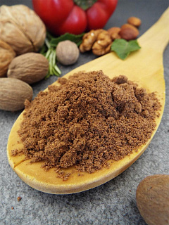 Мускатный орех молотый